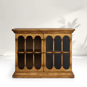 Gabinete pequeño y pequeño