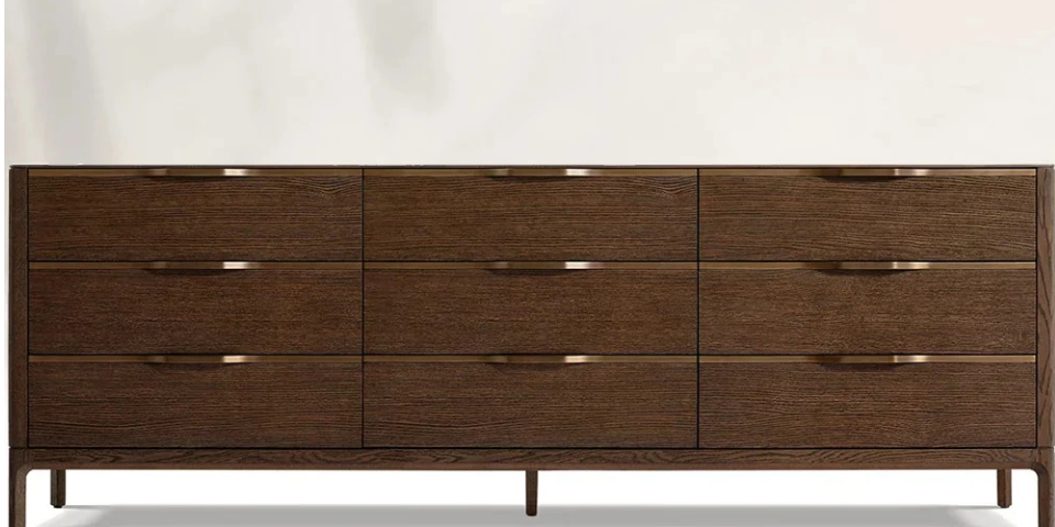 C&oacute;moda moderna de madera maciza para espacios habitables