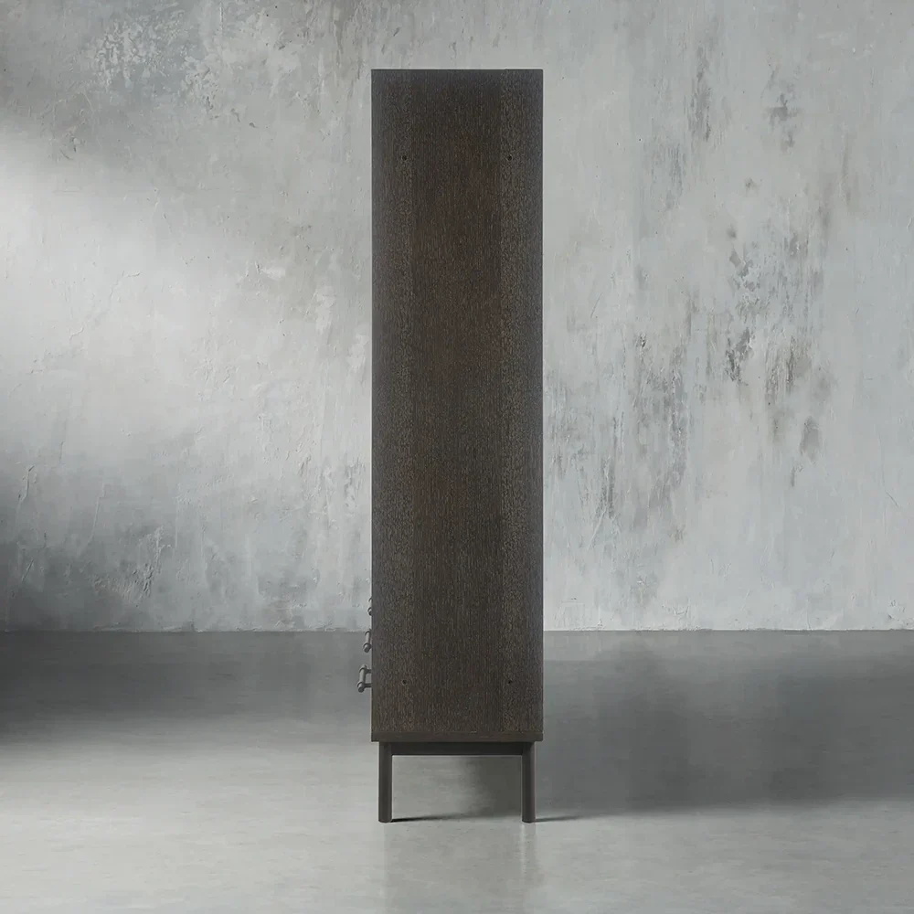 gabinete del pasillo