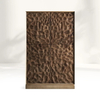 Gabinete de bronce texturizado