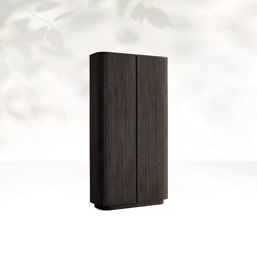 Armario de madera maciza de grano vertical