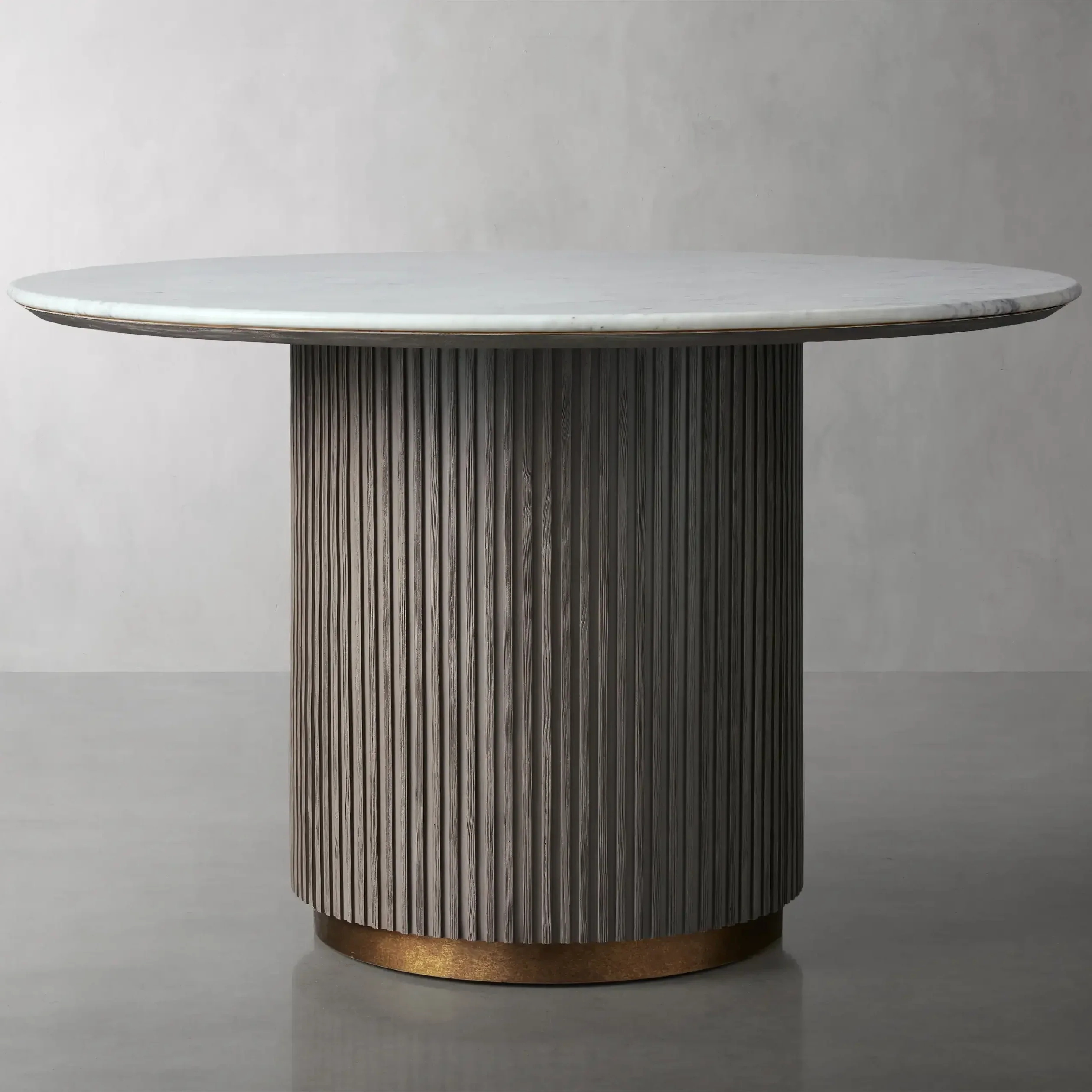 Mesa de comedor de mármol de roble