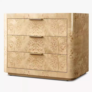 Mesa de noche de corteza de árbol rural americano