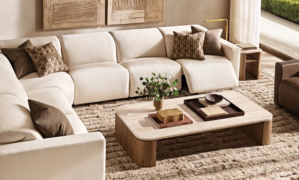 Mesa cuadrada de madera sólida