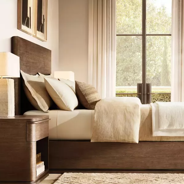 Abierto vs. Cerrado: la sabiduría de la vida y la lógica espacial en los gabinetes de la noche