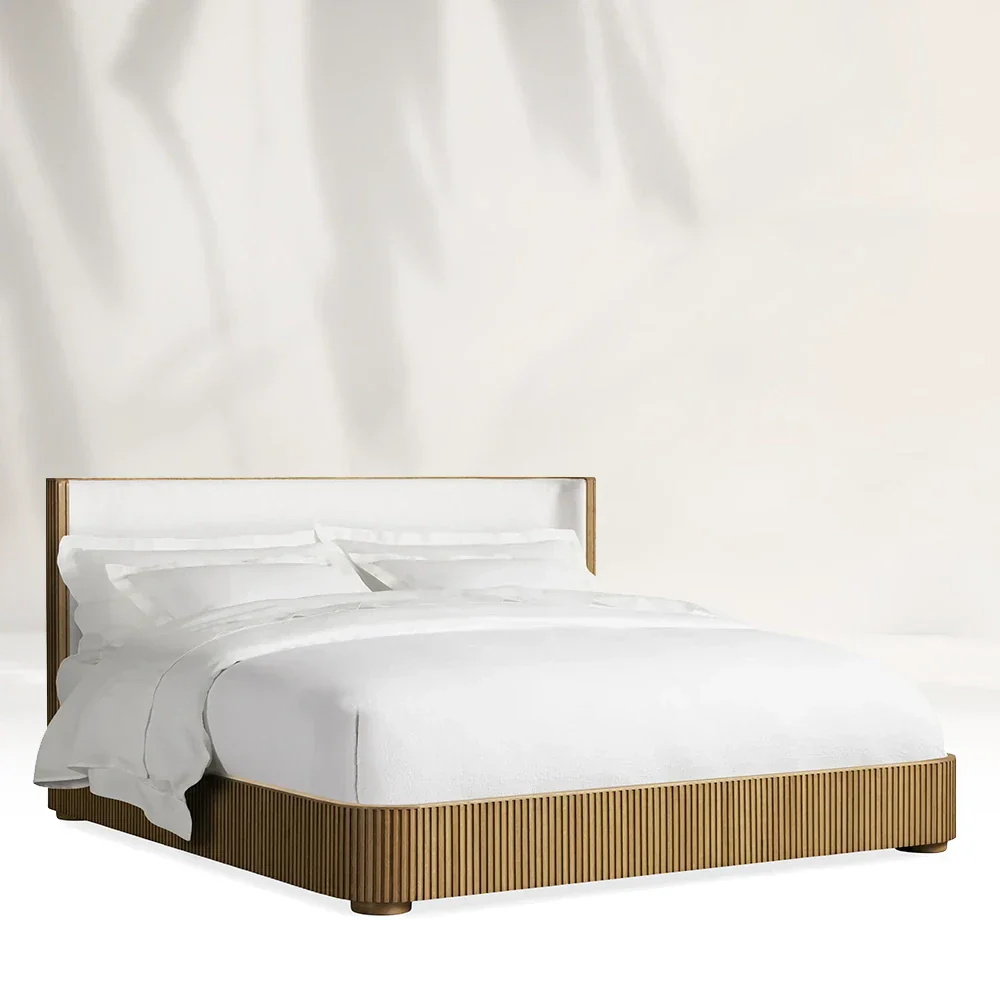 Cama de madera maciza de Finnley