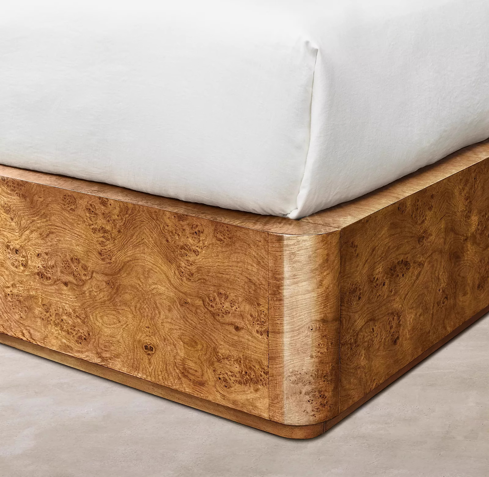 Cedida doble de corteza de campo de campo americano