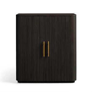 Gabinete moderno de vino de roble blanco