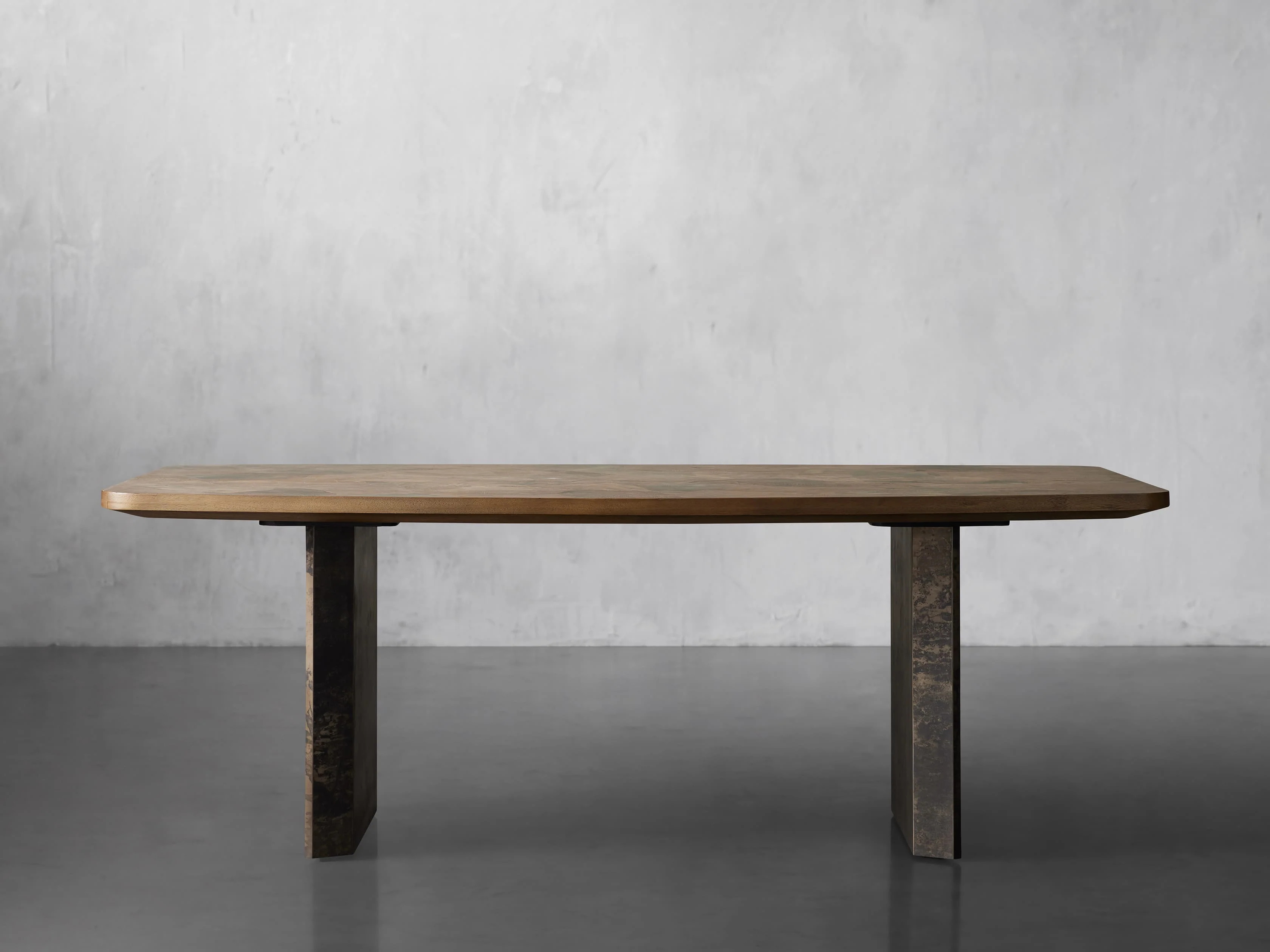 Finnley 'Wabi - Sabi Charm ' Table de larga