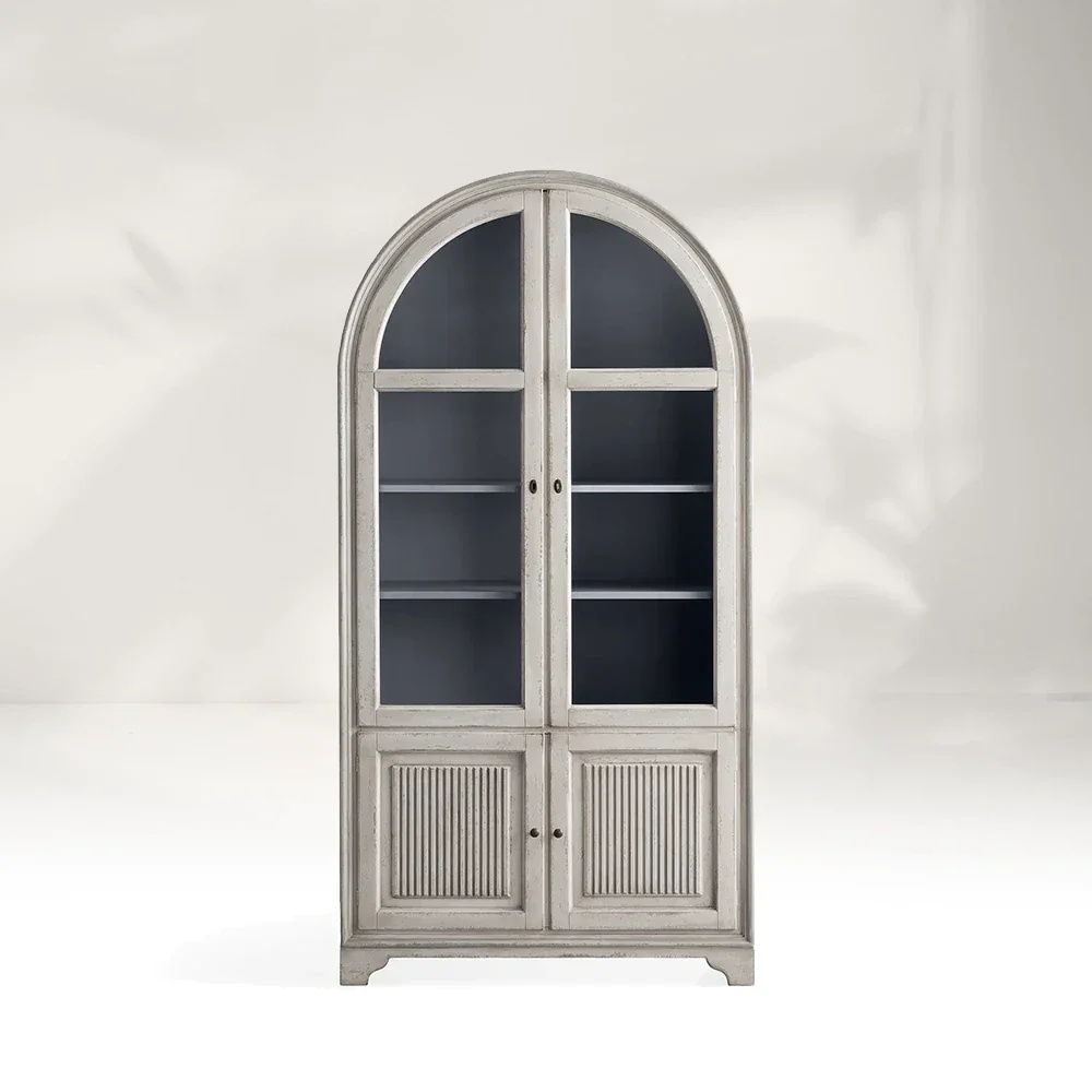 Gabinete de vidrio de arco de roble de roble blanco