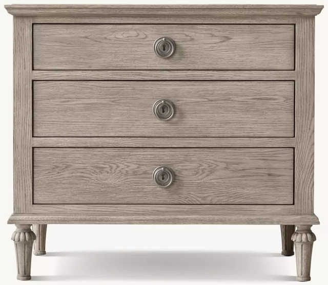 Rattan y madera cerrada de noche